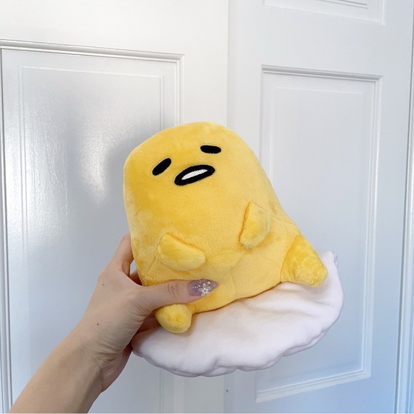Sanrio Toys Gudetama Plushie Poshmark sanrio-toys-gudetama-plushie-poshmark